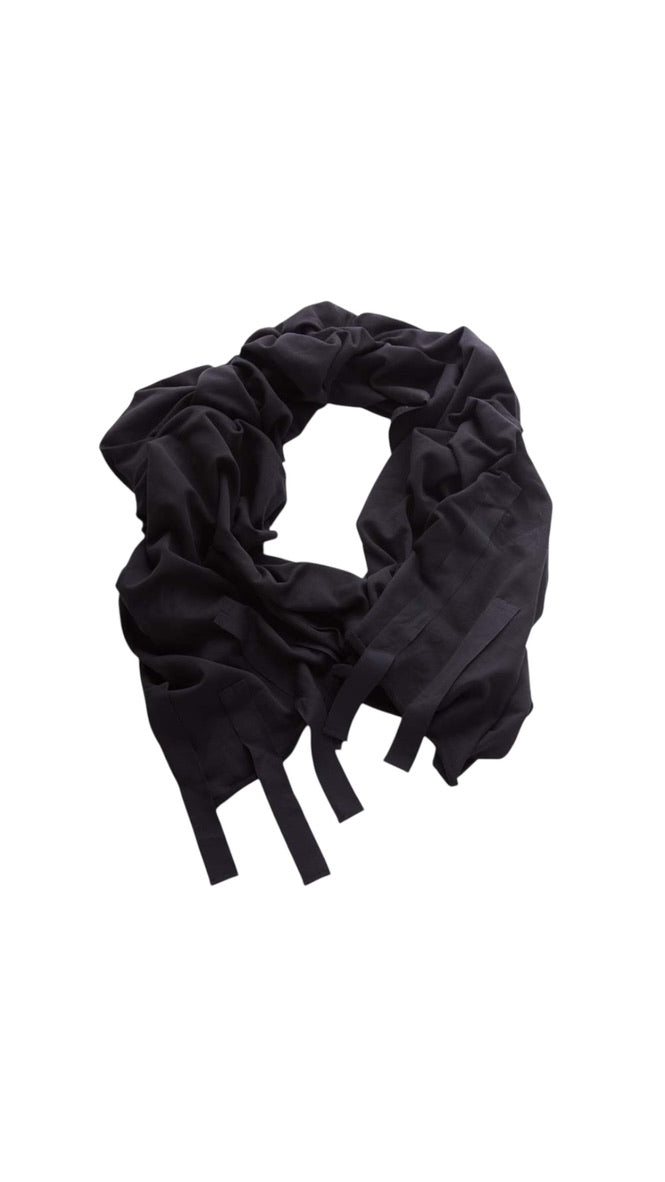 Statement-Jersey-Schal mit Bänder-Details – Schwarz - PLÜ