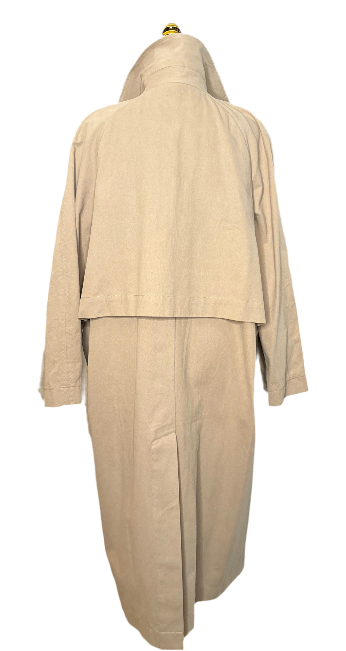 Klassischer Mantel in Beige - Gioya