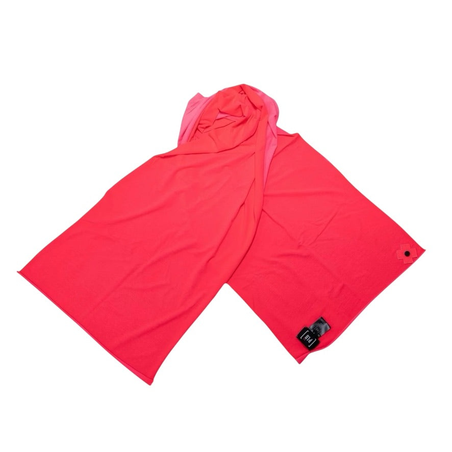 Schwarz-weiß gestreifter Schal – leichtes Accessoire mit Streifenmuster - PLÜ